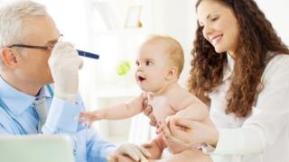 Biểu Hiện Thị Giác Theo Mốc Phát Triển Trẻ Sơ Sinh