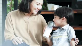 Cha Mẹ Có Thực Sự Hiểu Về Sữa Cho Trẻ Em?