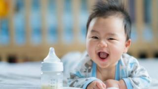 Sữa Nhập Khẩu Tốt Nhưng Liệu Mẹ Đã Chọn Đúng?