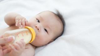 Sữa Công Thức Giúp Bé Tăng Cân Tốt Và Những Việc Mẹ Nên Làm