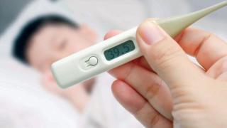 Sốt Phát Ban Ở Trẻ: Chăm Sóc Và Điều Trị Đúng Cách