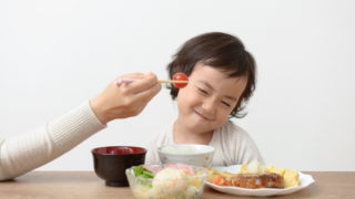 Giải Pháp Cho Trẻ Biếng Ăn Giúp Mẹ Xóa Bỏ Nỗi Lo