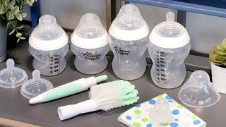 Bình sữa loại nào tốt cho bé? Kinh nghiệm chọn bình sữa mẹ cần biết
