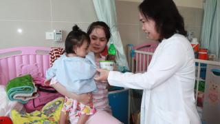HISMART MANG DINH DƯỠNG ĐẾN BỆNH NHI: KIÊN TRÌ VÌ MỘT TƯƠNG LAI KHỎE MẠNH