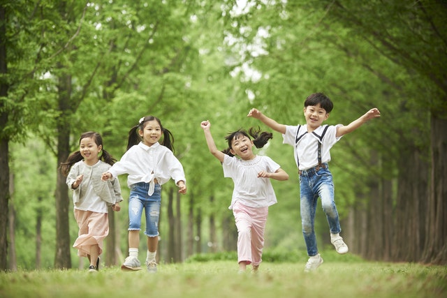 Tìm Hiểu Về Sữa Phát Triển Trí Não Cho Trẻ Hiện Nay