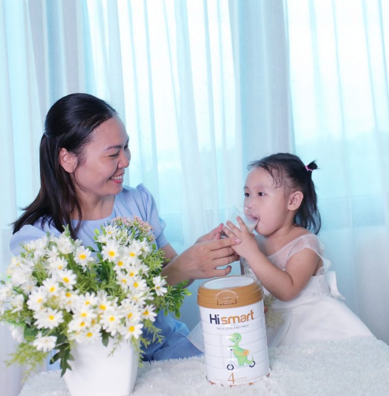 Cùng Hotmom Hiền Lê Khám Phá Sữa Nhập Khẩu Hismart