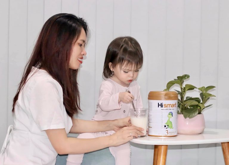 So Sánh Khác Nhau Sữa Nhập Khẩu Và Xách Tay