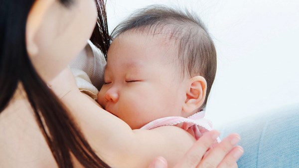 Sữa Cho Trẻ Sơ Sinh Và Điều Mẹ Nhất Định Phải Biết