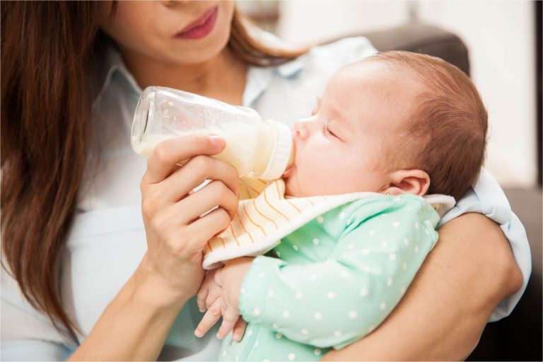 Bỏ Qua Nếu Không Lo Dùng Sữa Bột Tăng Cân Sai Cách Cho Bé
