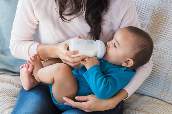 Sữa Công Thức Nào Tốt Nhất Cho Trẻ Sơ Sinh Hiện Nay