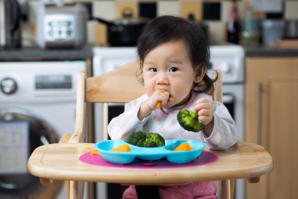 Bé Ăn Nhiều Nhưng Không Tăng Cân - Cứu Tinh Cho Mẹ
