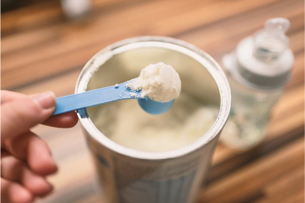 SỮA CHO TRẺ SƠ SINH - LỰA CHỌN THẾ NÀO CHO ĐÚNG?