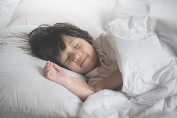 sữa bột làm từ gì