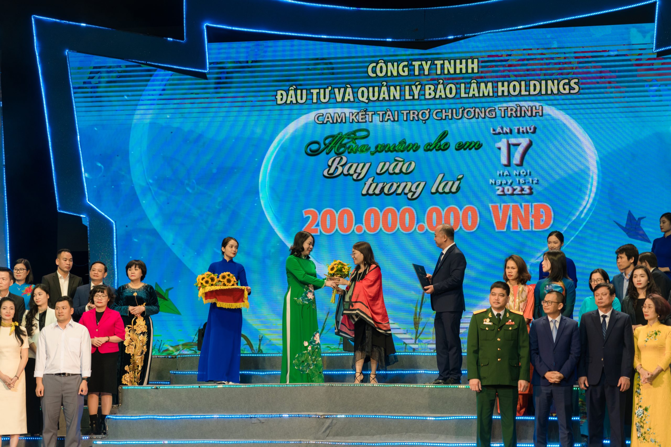 HÀNH TRÌNH YÊU THƯƠNG - HÀNH TRÌNH KỲ DIỆU: MỌI TRẺ EM ĐỀU ĐƯỢC HƯỞNG NGUỒN DINH DƯỠNG TIÊU CHUẨN QUỐC TẾ HISMART
