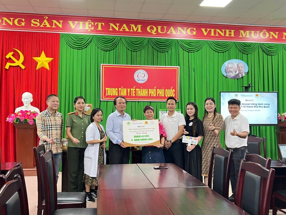 "VƯỢT SÓNG ĐẠP GIÓ" MANG YÊU THƯƠNG TỚI KIÊN GIANG