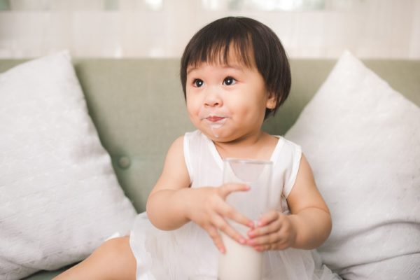 Sữa Công Thức Cho Bé 2 Tuổi Liệu Có Cần Thiết?