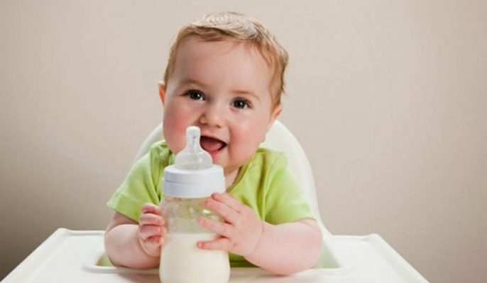 Có Nên Mua Sữa Công Thức Cho Trẻ 6 tháng Tuổi Hay Không?