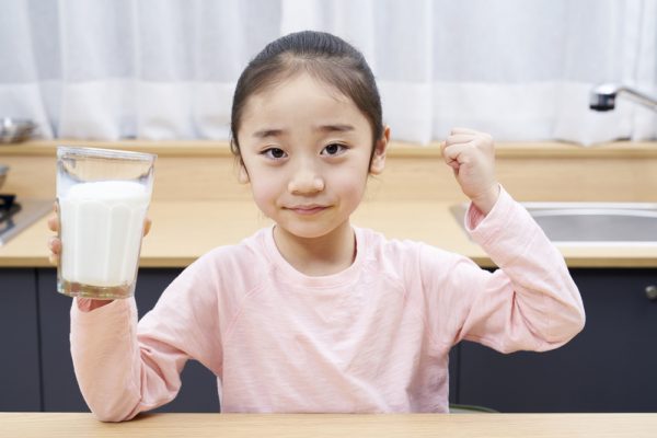 Sữa Công Thức Có Giúp Trẻ Tăng Chiều Cao Không?