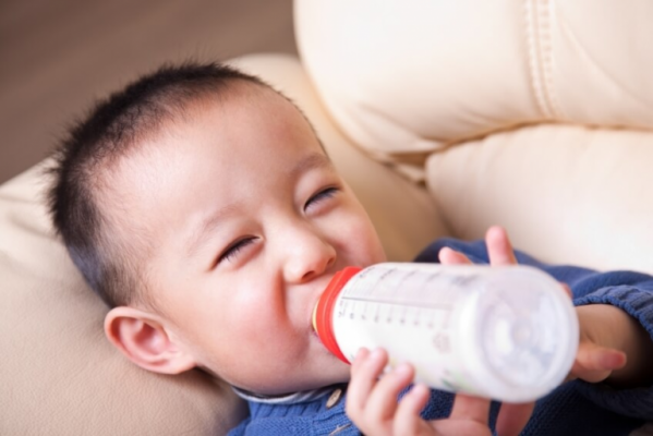 Bí Quyết Chọn Sữa Cho Trẻ Thông Minh Trong 3 Năm Đầu Đời