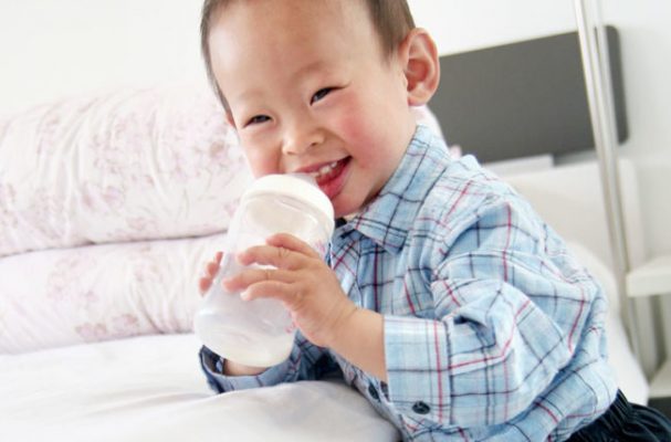 Sữa Công Thức Chứa Nhiều Sắt Bổ Sung Cho Trẻ Loại Nào Tốt