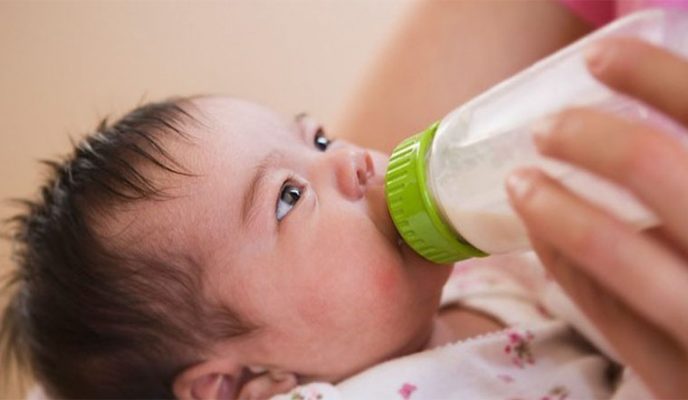 Sữa Công Thức Nào Tốt Cho Trẻ Sơ Sinh? 5 Điều Có Thể Mẹ Chưa Biết