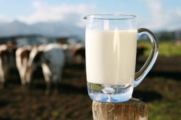 Sữa Nhập Khẩu Hay Sữa Xách Tay Mới Là Tốt Cho Bé