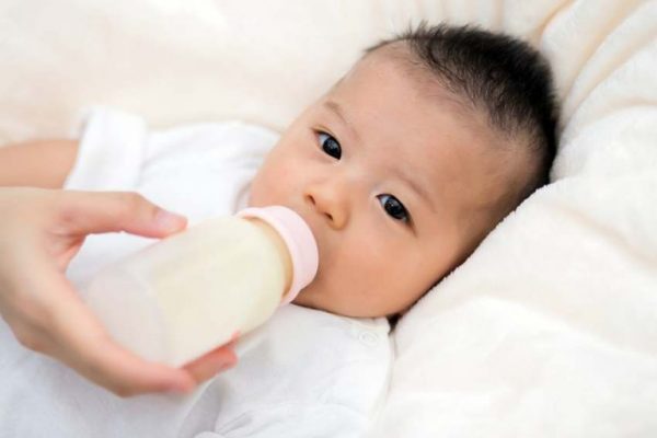 Sữa Thông Minh Cho Bé Nên Uống Từ Năm Mấy Tuổi