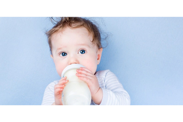 Trẻ uống sữa tăng chiều cao có thực sự hiệu quả